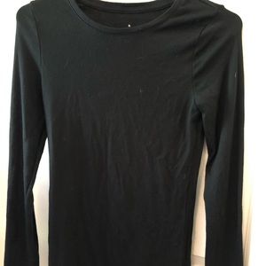 Long sleeve black shirt